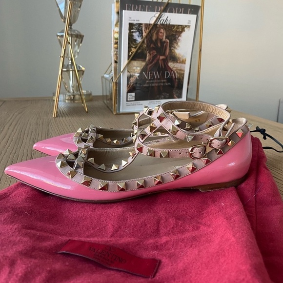 Valentino pink rock stud flats - Picture 12 of 12